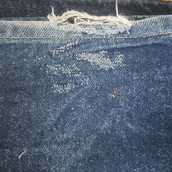 Levi's 517 Men's Jeans Size 40x34 Blue Bootcut Distressed Hems - Picture 6 of 6